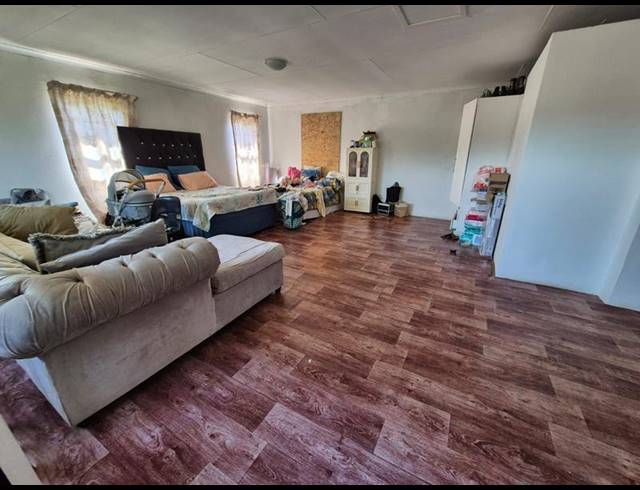 3 BEDROOM HOUSE FOR SALE IN BRACKENHURST